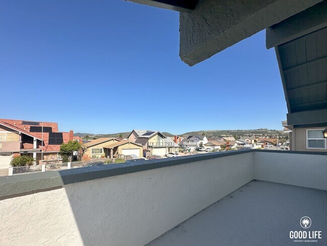 Building Photo - Executive Luxury Living in Mira Mesa | Fully Remodeled 4BR Residence with Private Balcony & Enter...