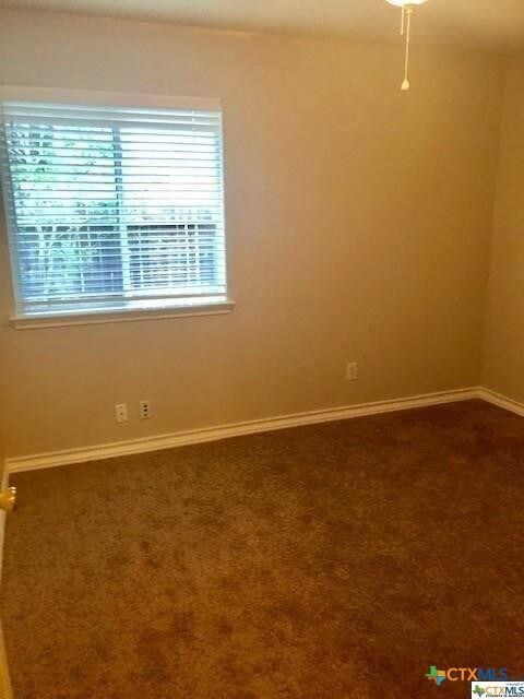 Building Photo - 244 Goliad Dr