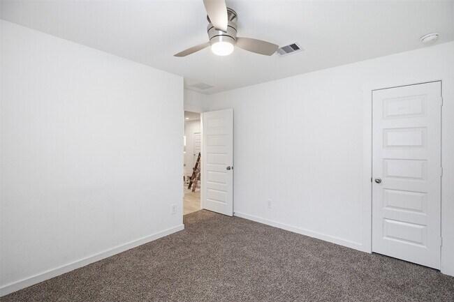 Building Photo - 31814 Hallington Hl Ln