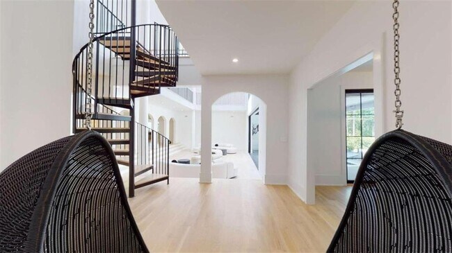 Building Photo - 3206 Arden Rd NW