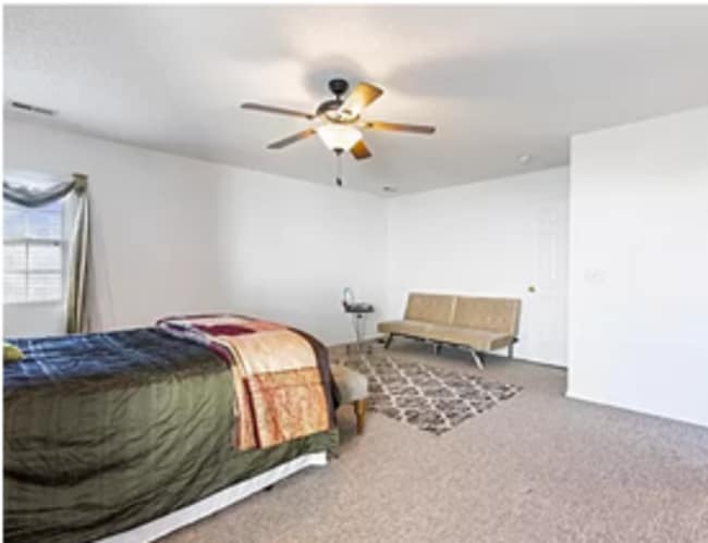 Building Photo - 4 Bed 3 Bath home in Bellgrove Community