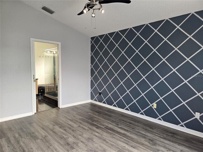 Building Photo - 10117 Somersby Dr