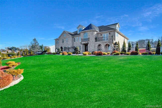 Building Photo - 120 Majestic Dr