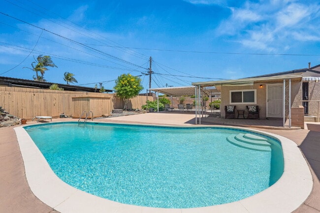 Building Photo - A San Diego Home with a Pool? Yes please!