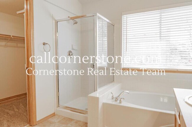 Building Photo - 4299 Brushridge Dr