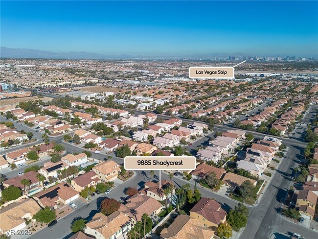 Building Photo - 9885 Shadycrest Ct