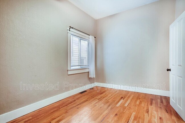 Building Photo - 3544 Humboldt St