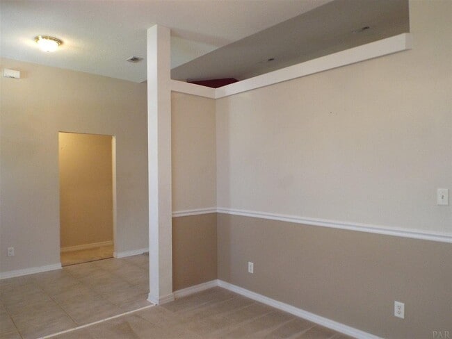 Building Photo - 3992 Holleyberry Ln