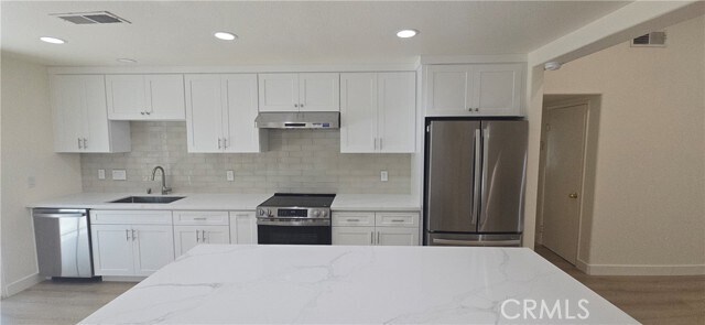 Building Photo - 14611 Countrywood Ln