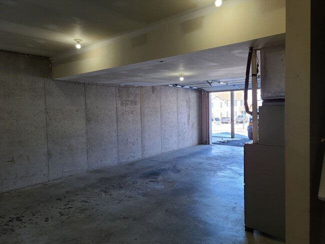 Building Photo - 3 Bedroom Townhome for Rent in Waynesboro