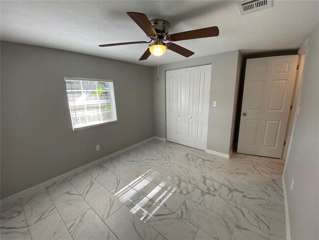 Building Photo - 4409 Plum St