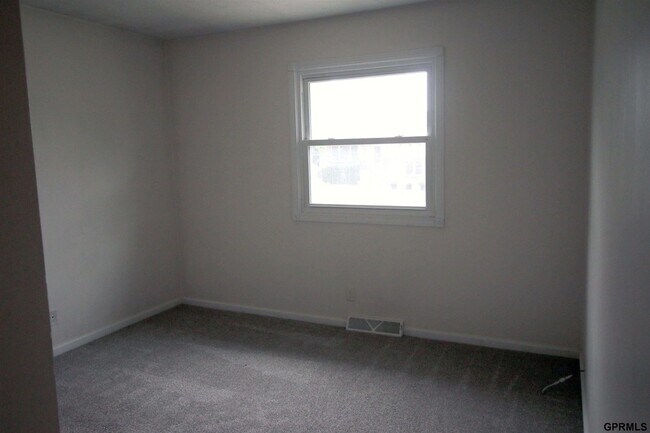Building Photo - 1414 Willow Ave