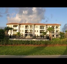Building Photo - 1623 Indian River Dr