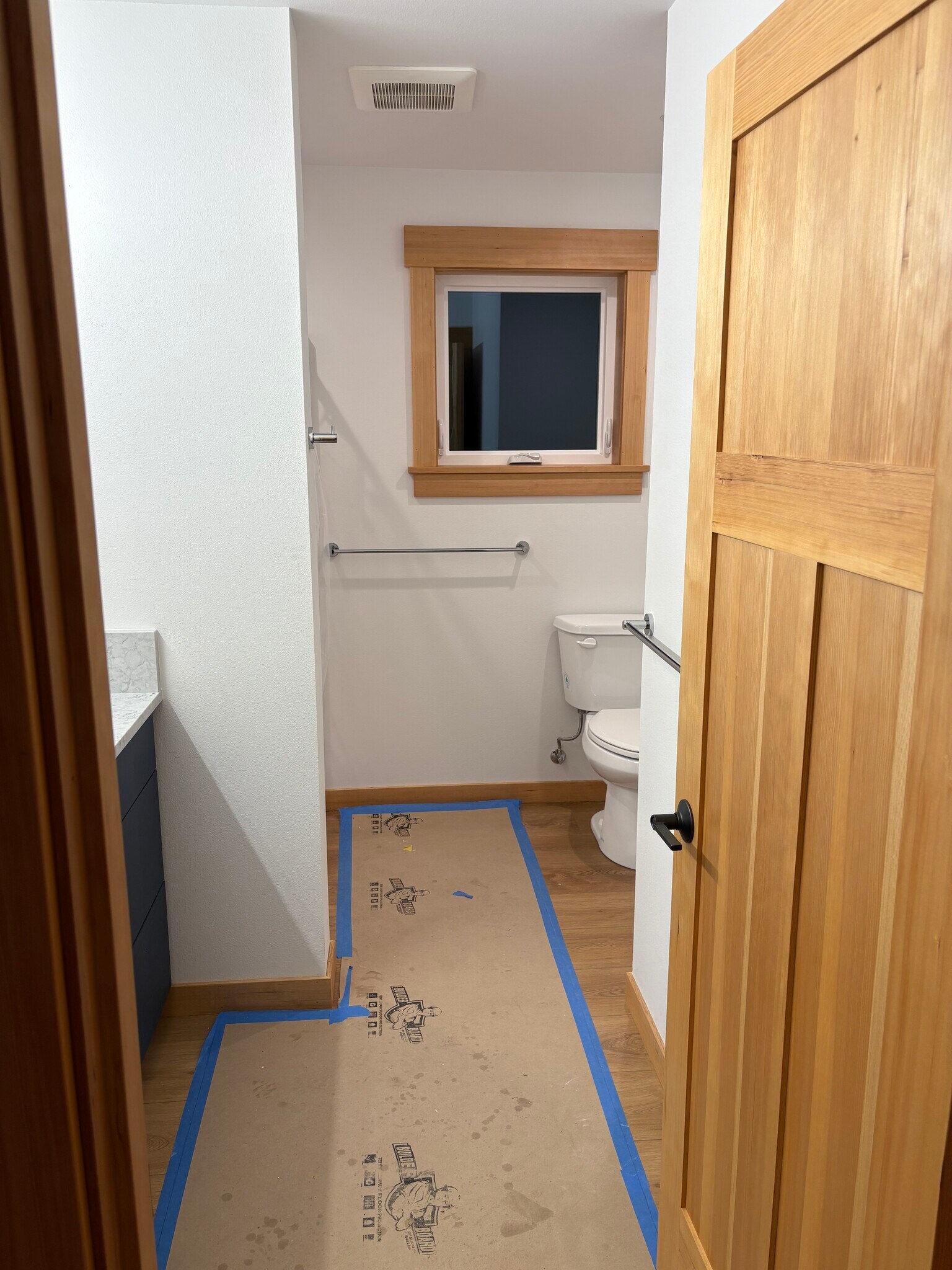 Full bath - 475 Hillcrest Pl