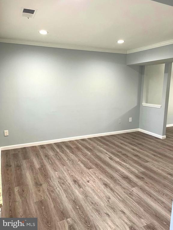 Building Photo - 2513 Robinson Pl
