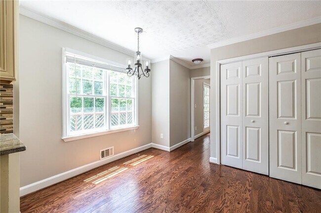 Building Photo - 1093 Wash Lee Dr SW