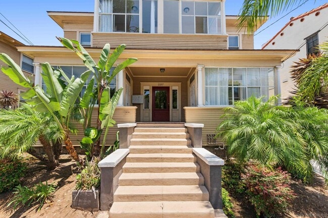 Primary Photo - 2257 Second Ave