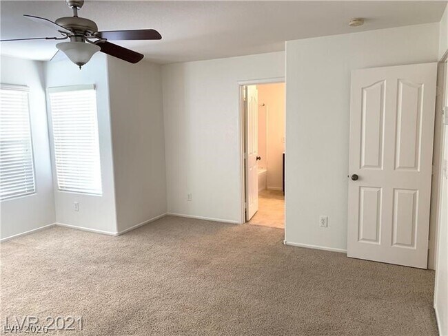 Building Photo - 11759 Fern Creek Ln