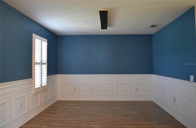 Building Photo - 2084 La Palma Ave