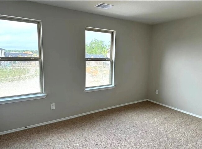 Building Photo - 707 Long Cedar Dr