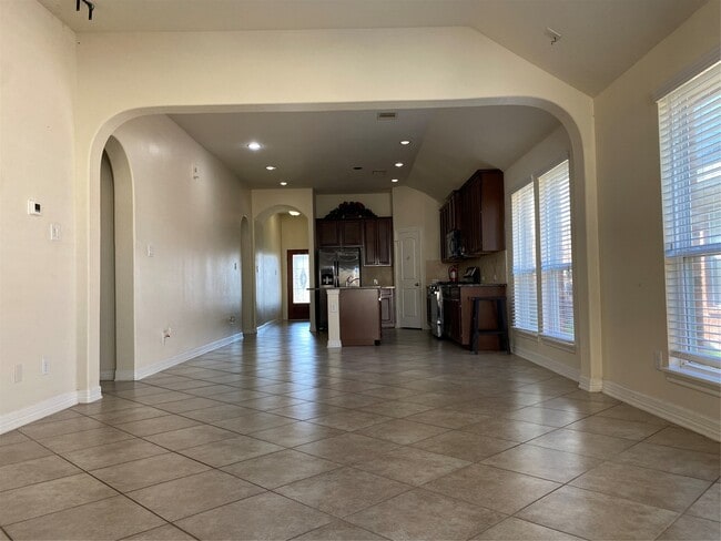 Building Photo - 18318 Mossy Creek Ln