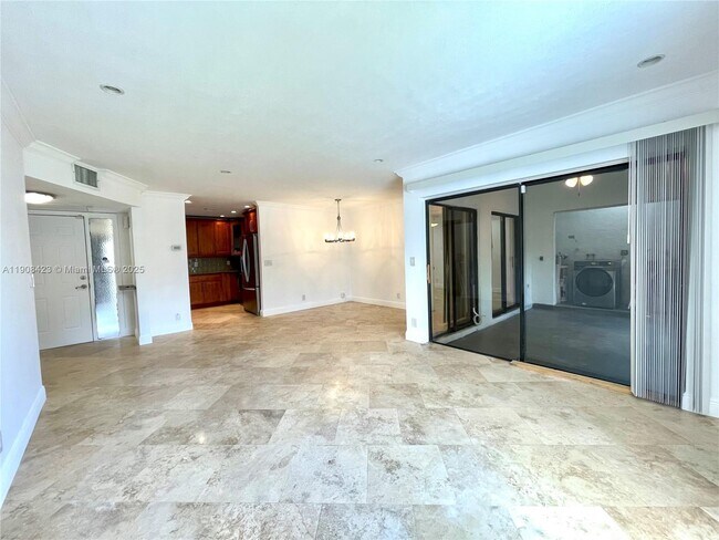 Building Photo - 3709 Cocoplum Cir