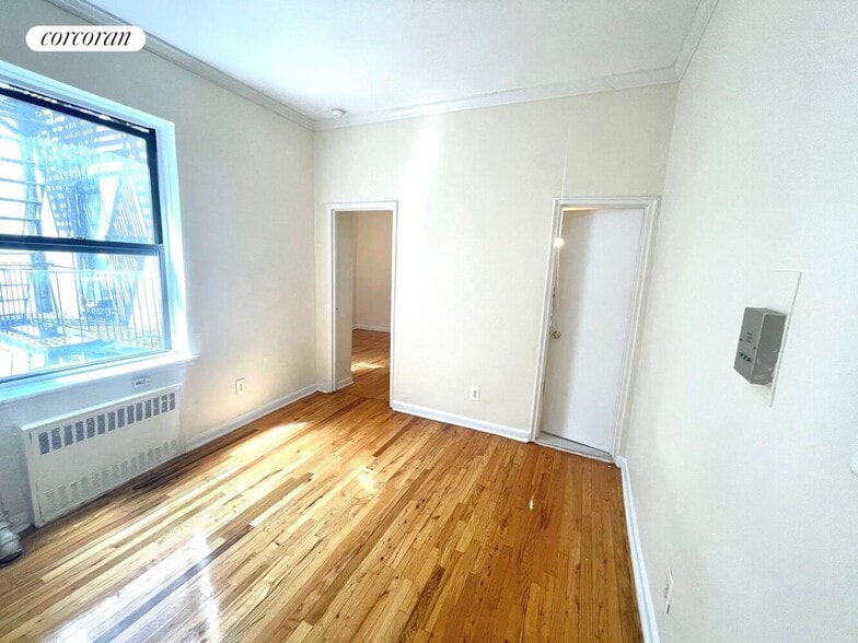 Building Photo - 612 W 137th St