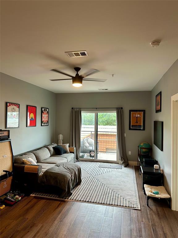 Building Photo - 6444 Burnet Rd