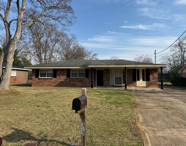 Primary Photo - 312 Upton Rd