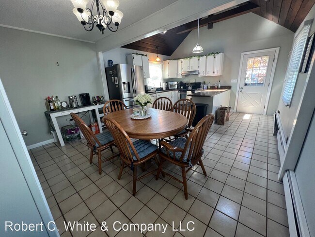Building Photo - 3 br, 2 bath House - 16 Argyle Road