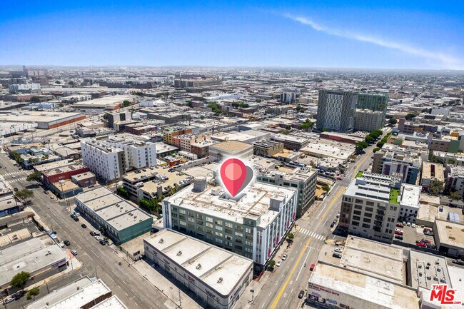 Building Photo - 420 San Pedro St