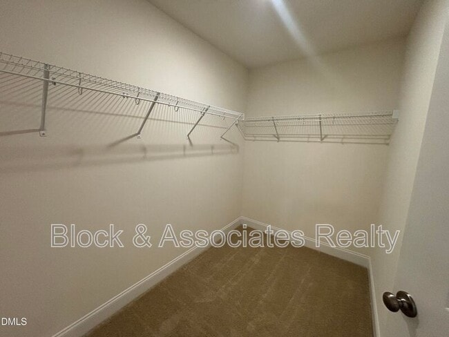 Building Photo - 5128 Ranger Grv Wy