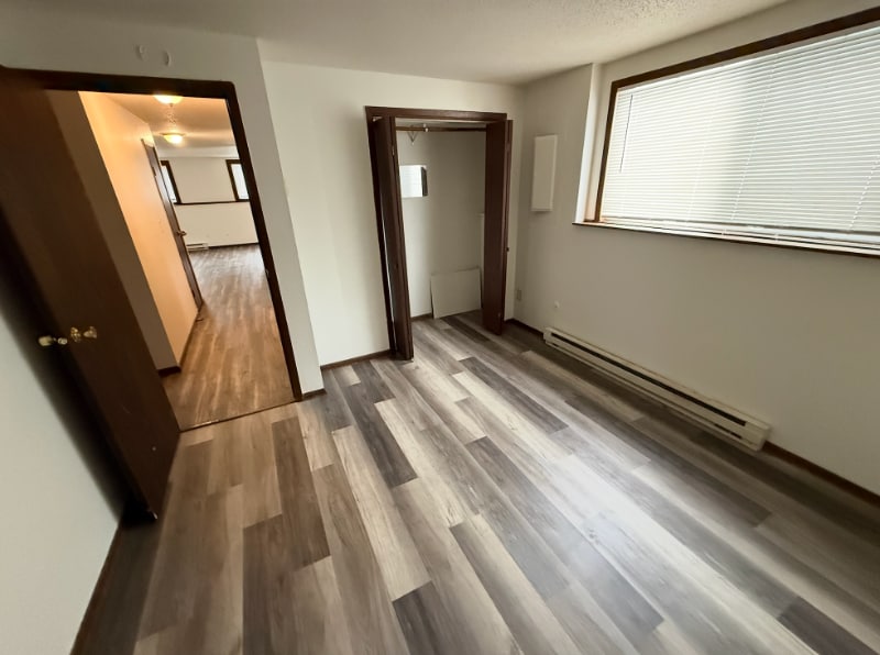 Building Photo - 319 N 50th St