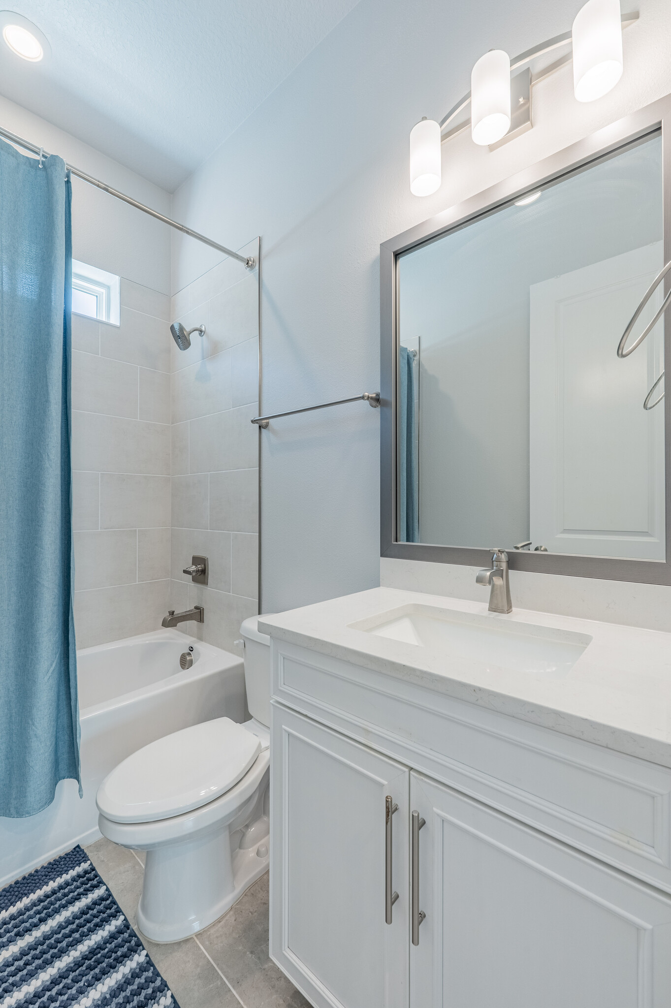 Building Photo - 2400 Ezzell Ct