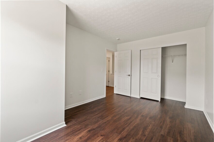 Building Photo - 7824 Waggoner Chase Blvd