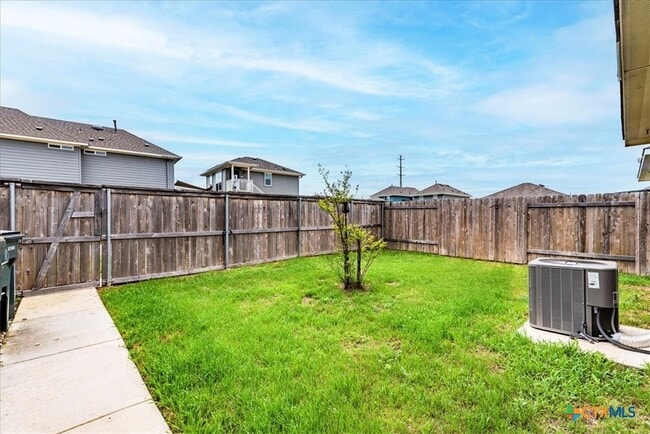 Building Photo - 360 Spiny Lizard Ln