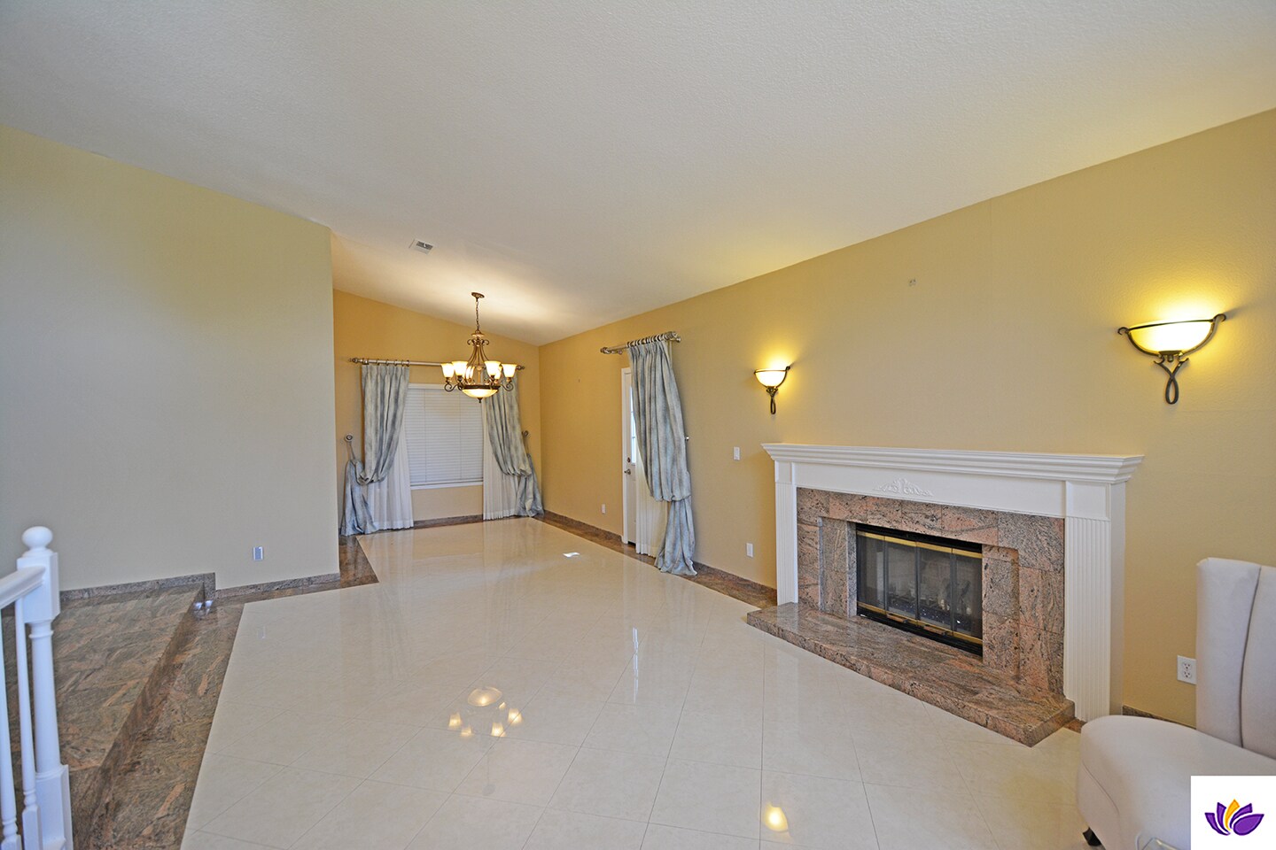 Building Photo - 23935 Ingomar St