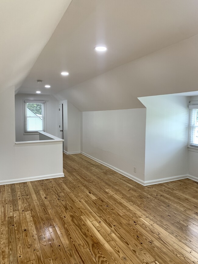 Building Photo - 2328 Johnson Ferry Rd NE