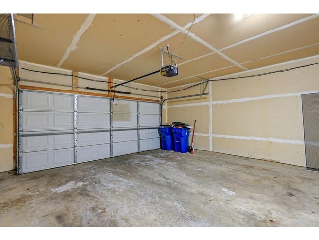Building Photo - 17678 96th Ave N