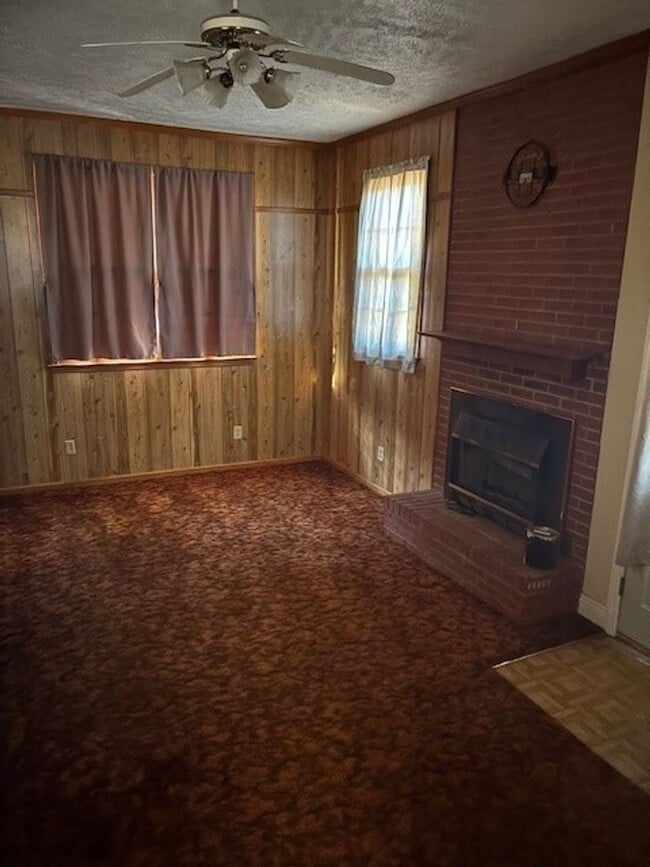 Building Photo - 501 N McNair St