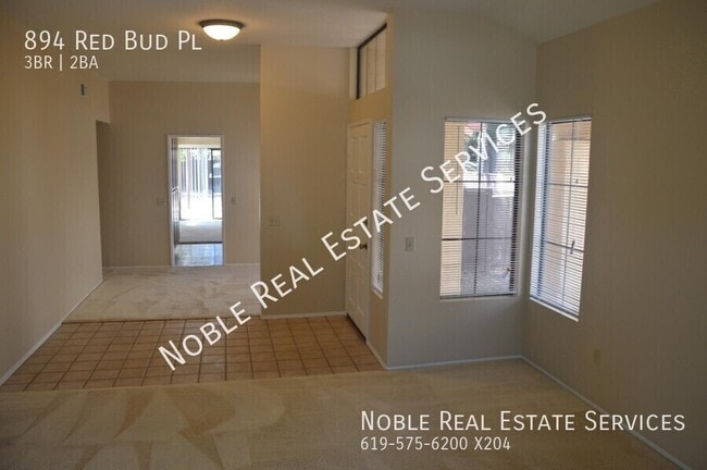 Building Photo - 894 Red Bud Pl-