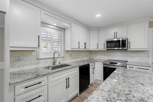 Building Photo - 3114 Burgandy Dr