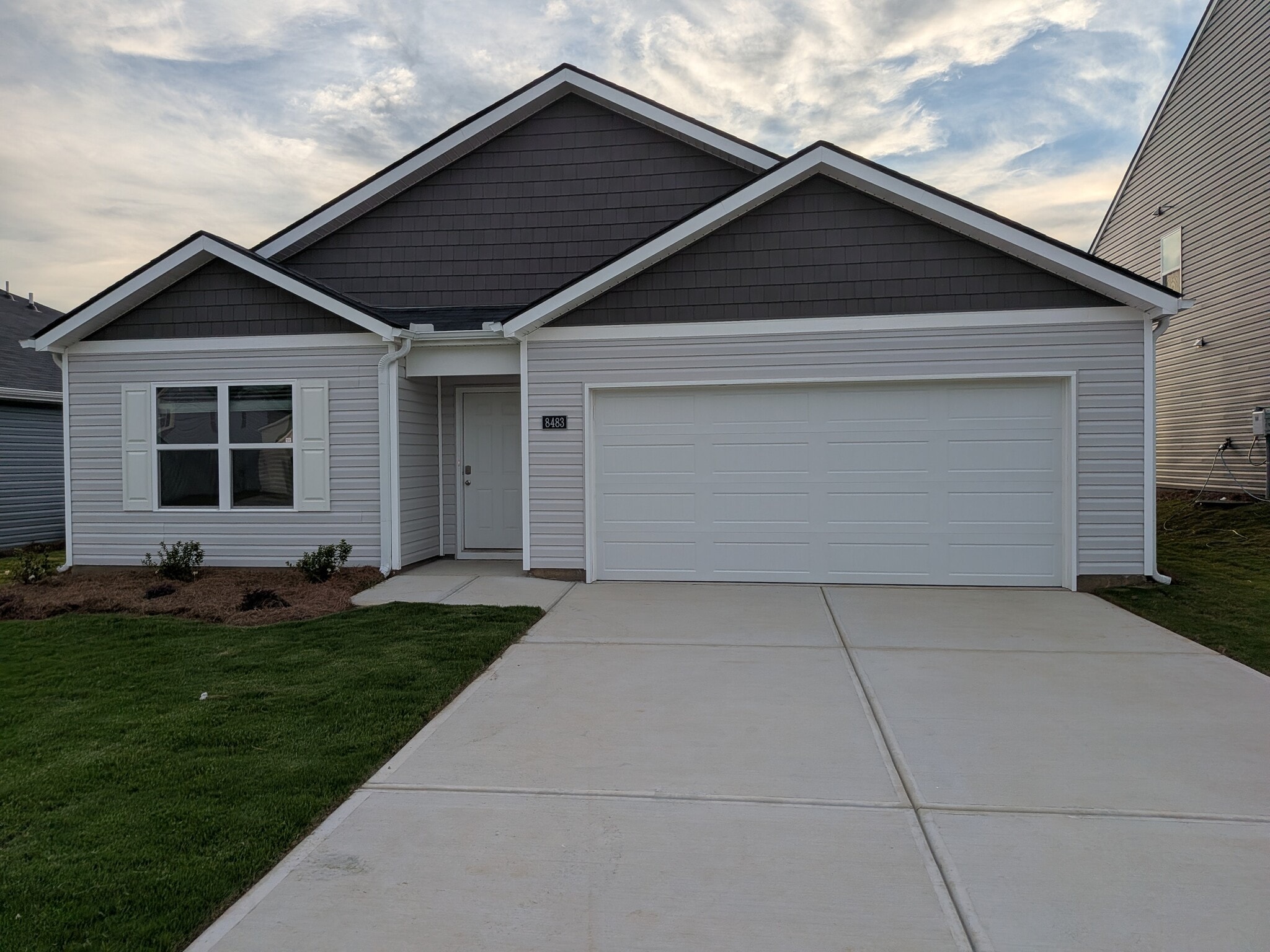 Building Photo - 8483 Bright Water Dr