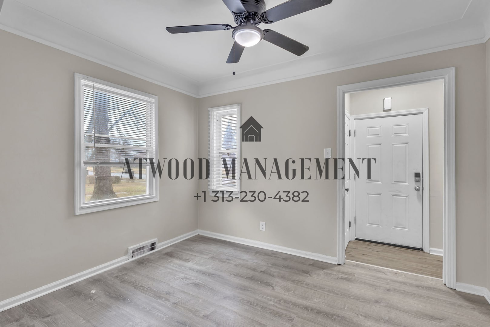 Building Photo - This beautifully updated 3-bedroom, 1-bath single-family home is ready for move-in!