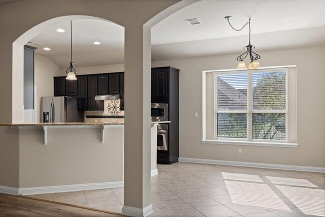 Building Photo - 4712 Pyrenees Pass