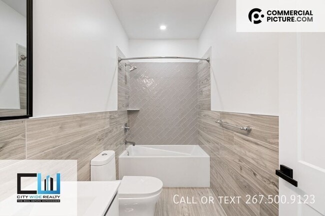 Building Photo - 1845 Hartranft St