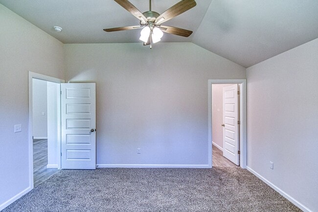 Building Photo - Brand New Construction!  Lawn care provided!