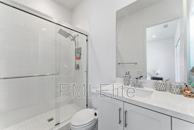 Building Photo - 28657 Windbreak Tr