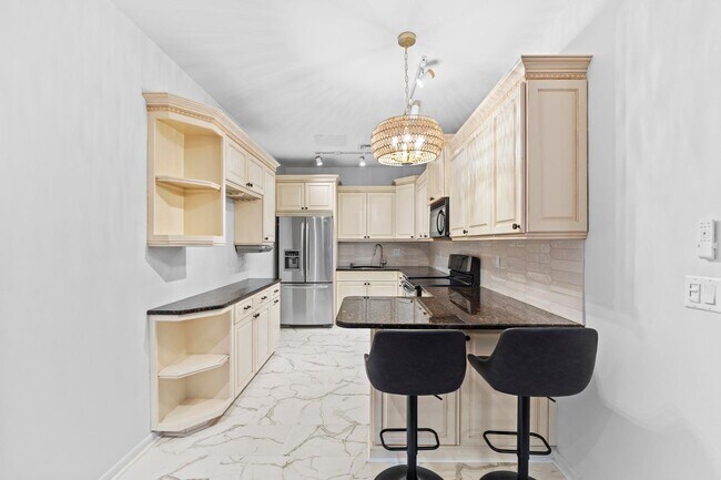 Building Photo - 75 LIBERTY Ave