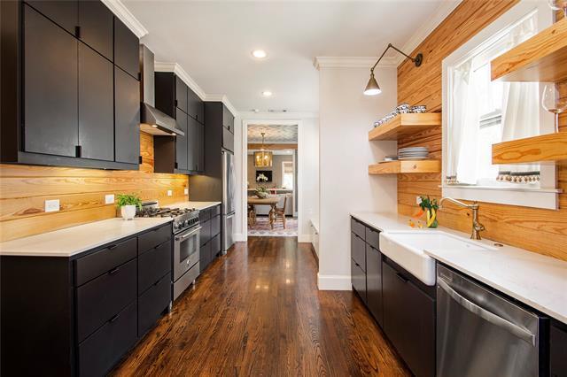 Building Photo - 1134 N Clinton Ave